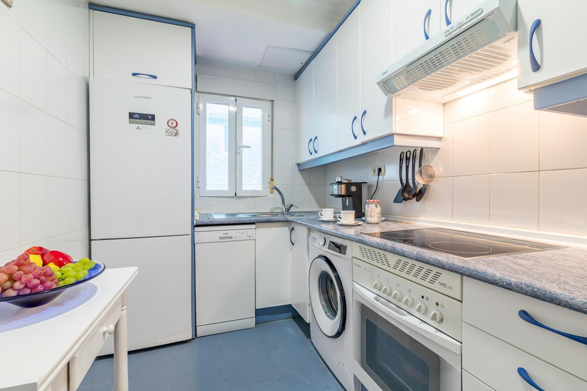 Apartamento Confortable Y Funcional En Vallecas Madrid Bagian luar foto