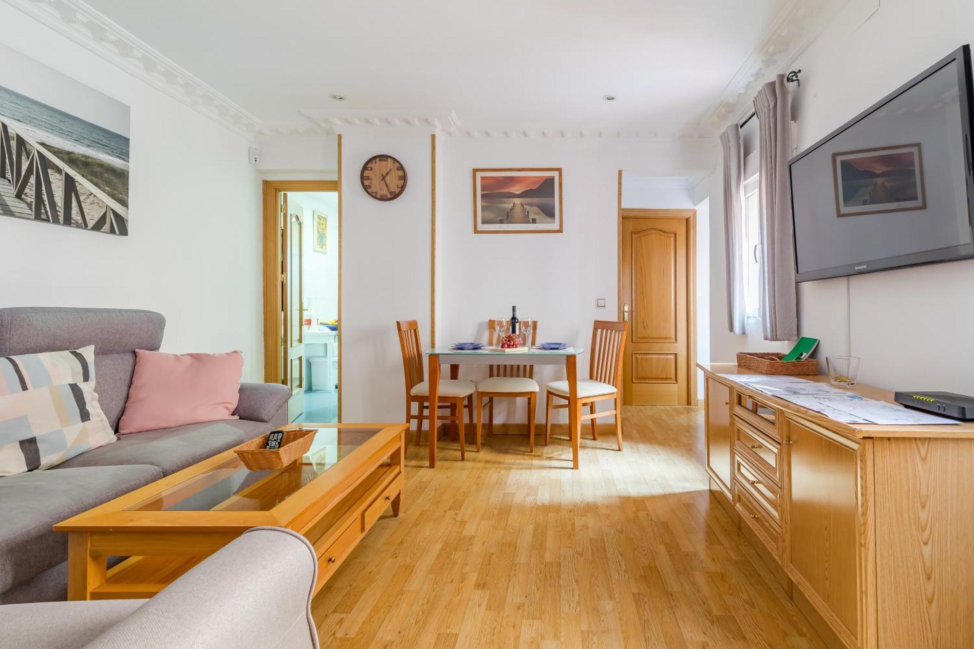 Apartamento Confortable Y Funcional En Vallecas Madrid Bagian luar foto