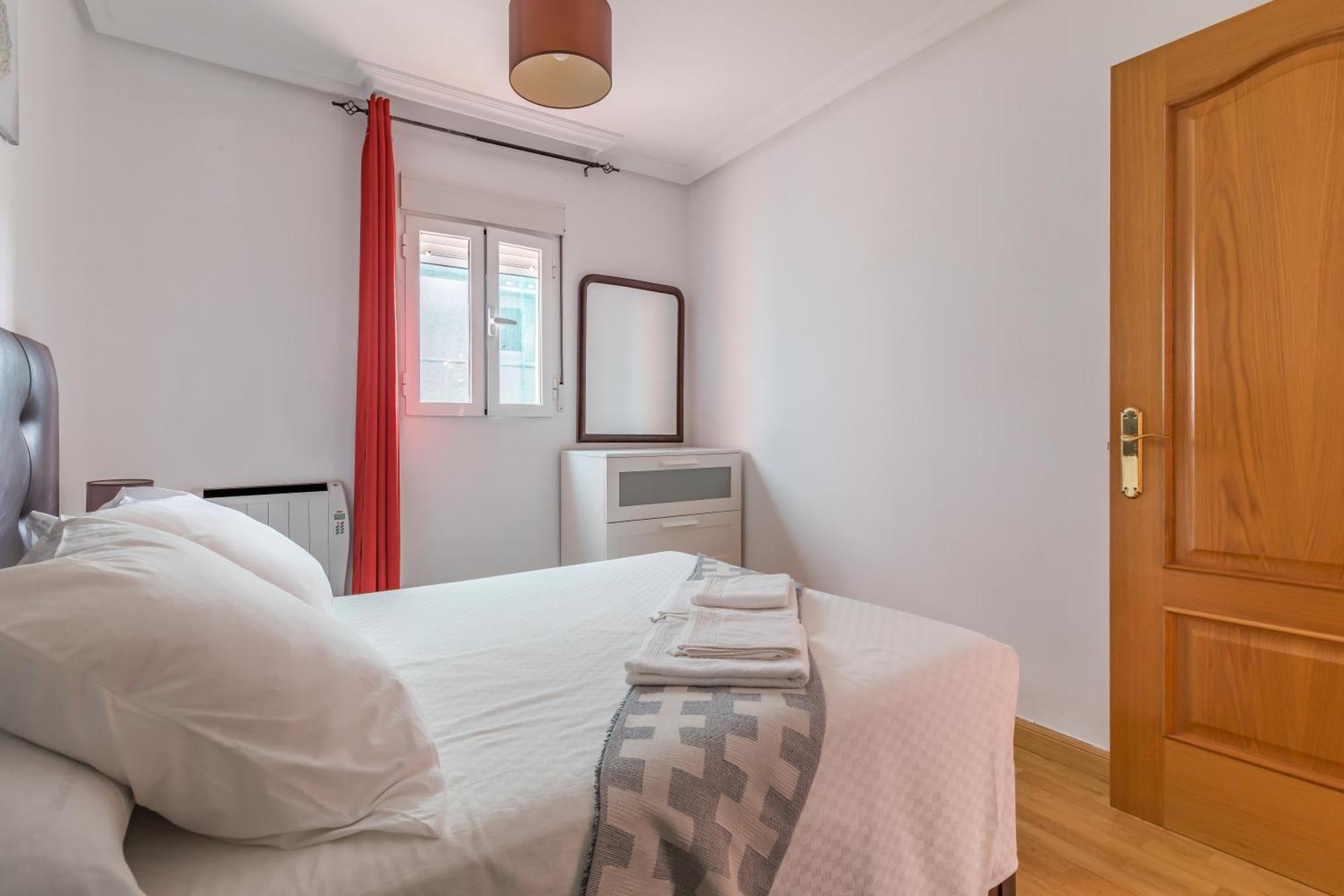 Apartamento Confortable Y Funcional En Vallecas Madrid Bagian luar foto